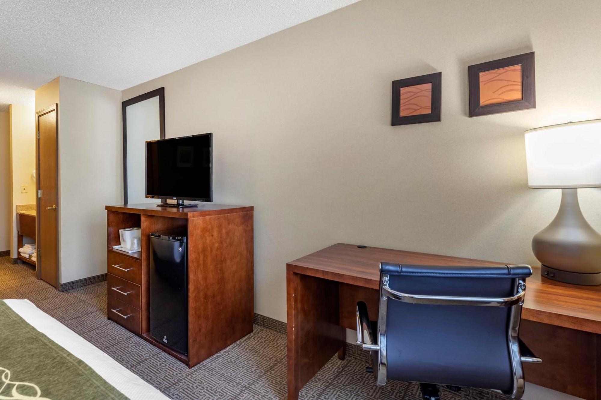 Comfort Inn Denver West Arvada Station Wheat Ridge Ngoại thất bức ảnh